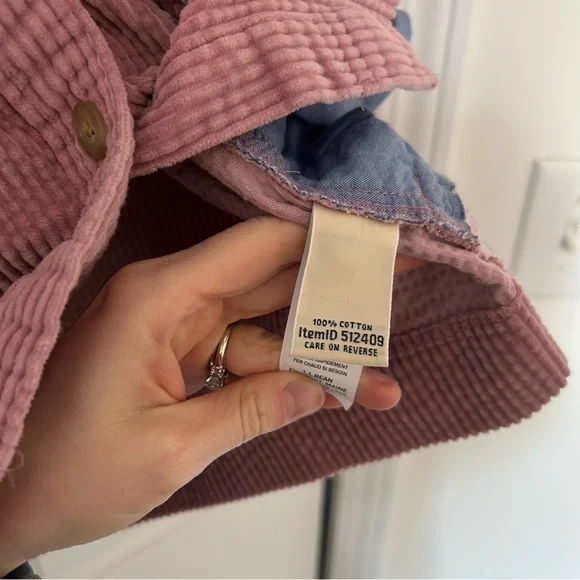 Vintage L.L. Bean Soft Corduroy Button Down Shirt Pink size XS flannel shacket - Picture 2 of 6